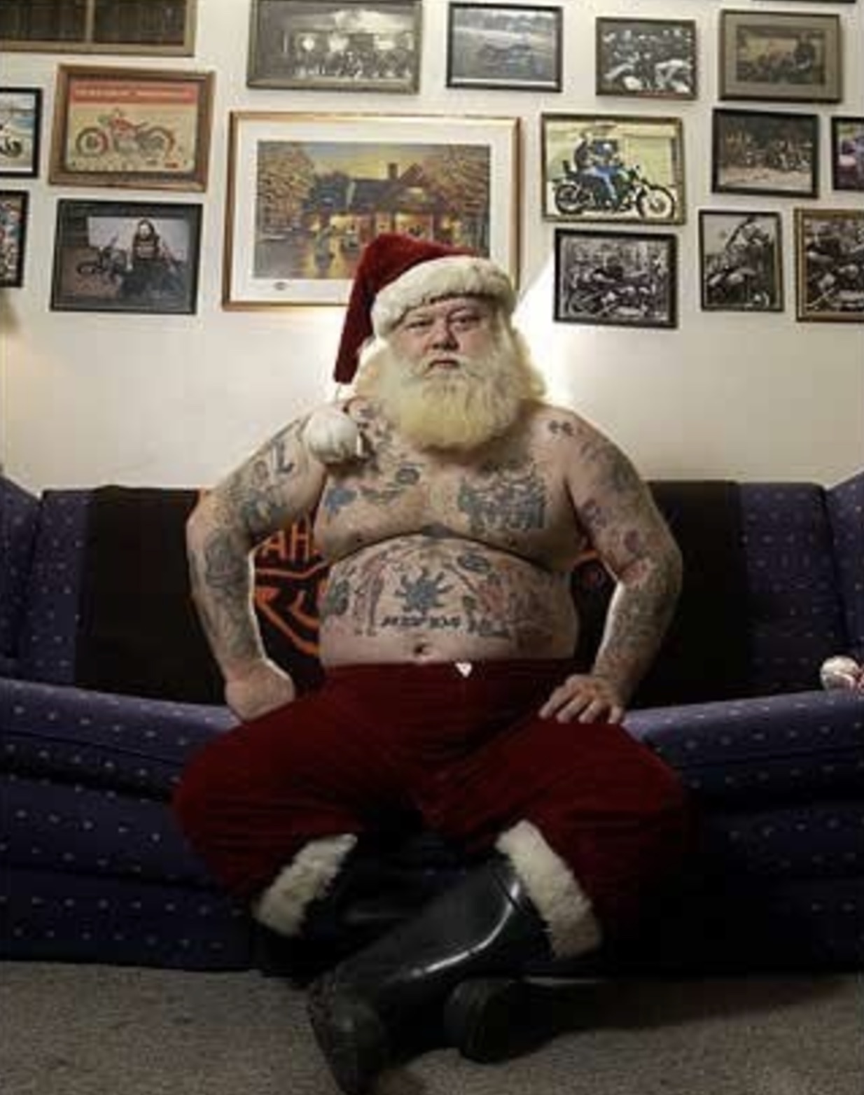 50 Santas Whose Laps No One Should Sit On